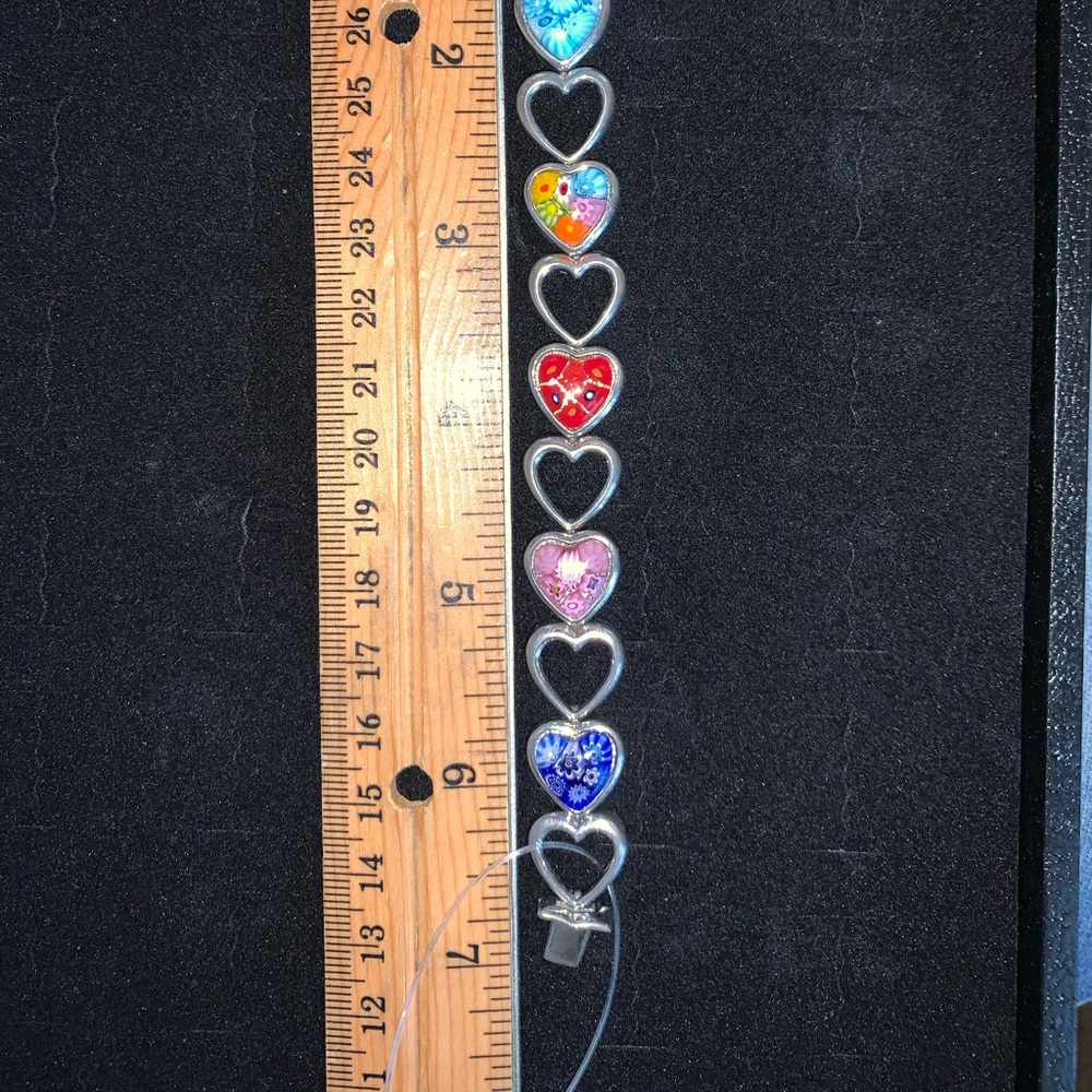 Murano Glass Bracelet, Alan K design, large hearts - Picture 6 of 7
